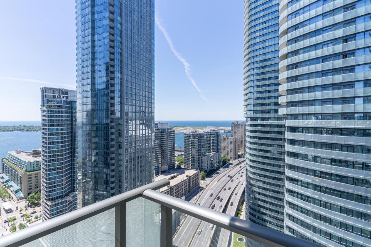 الشقق الفندقية Beautiful Modern Toronto Luxurious Scotiabank Arena المظهر الخارجي الصورة